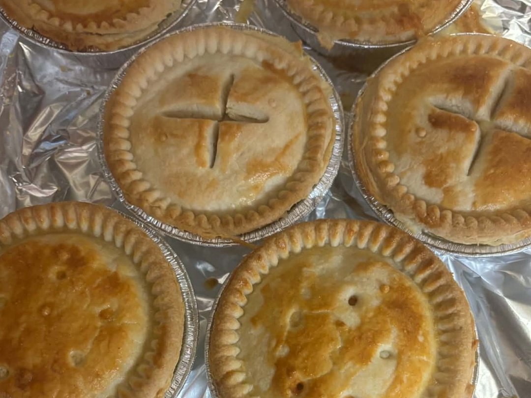 WEDNESDAY PIE NIGHT
