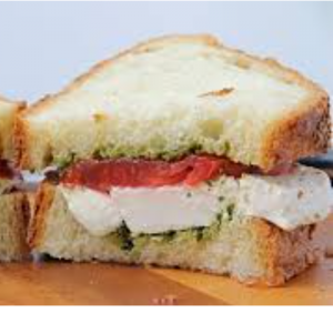 Tomato, mozzarella & pesto Sandwich